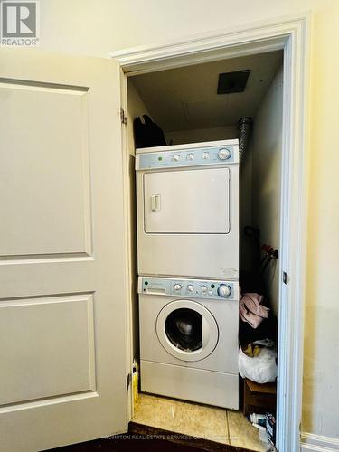 503 - 111 Upper Duke Crescent, Markham, ON - Indoor Photo Showing Laundry Room