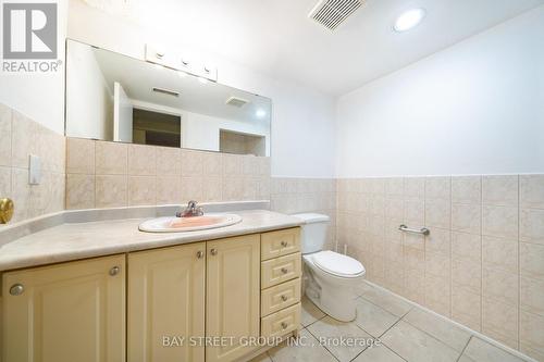 32 Alanadale Avenue, Markham, ON - Indoor Photo Showing Bathroom