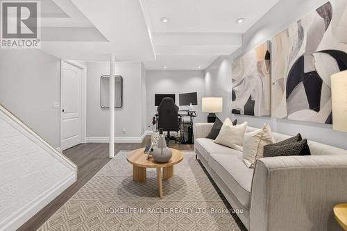 59 Dawson Crescent, Milton, ON - Indoor Photo Showing Living Room