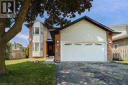 9 HOLM Street  Cambridge, ON N3C 3N3