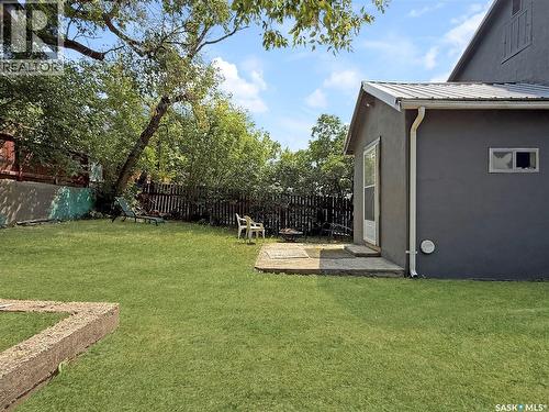 161 5Th Avenue Ne, Swift Current, SK - Outdoor