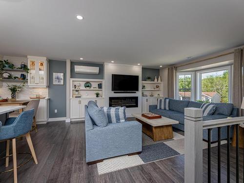 141 Hemlock Drive, Elmsdale, NS - Indoor Photo Showing Living Room