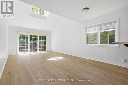 91 Lynch Circle E, Guelph, ON - Indoor Photo Showing Other Room