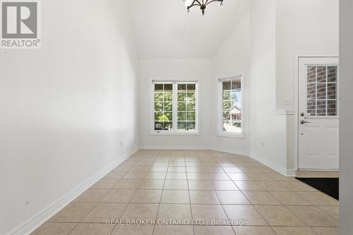 91 Lynch Circle E, Guelph, ON - Indoor Photo Showing Other Room
