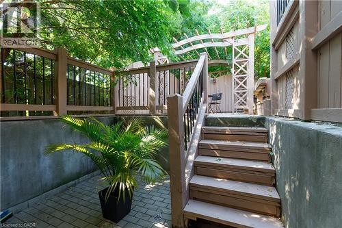 907 Doon Village Road, Kitchener, ON - Outdoor With Deck Patio Veranda