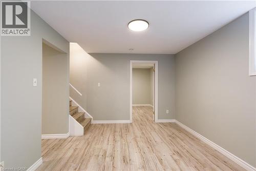 907 Doon Village Road, Kitchener, ON - Indoor Photo Showing Other Room