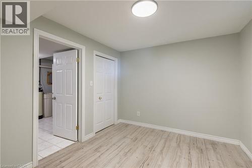 907 Doon Village Road, Kitchener, ON - Indoor Photo Showing Other Room
