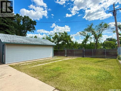 2921 23Rd Street W, Saskatoon, SK - Outdoor