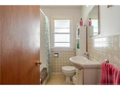 114 Wilkins Ave, Fredericton, NB 