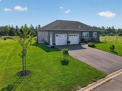 12 Congressional CRES Moncton, NB E1H 3L2