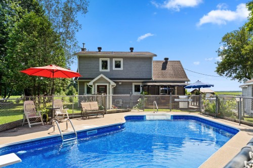 Face arrière - 1181 Rg St-Joseph, Sainte-Julienne, QC - Outdoor With In Ground Pool With Deck Patio Veranda With Backyard