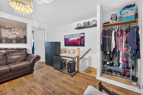 Boudoir - 515 Rue Raoul-Jobin, Québec (La Cité-Limoilou), QC - Indoor