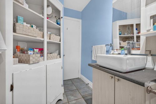 Salle de bains - 515 Rue Raoul-Jobin, Québec (La Cité-Limoilou), QC - Indoor