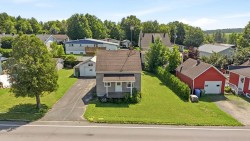 136 Rue de l'Église  Sainte-Claire, QC G0R 2V0