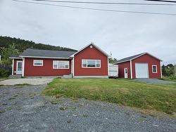 2 Old Settlement Hill  Freshwater, Placentia, NL A0B 1W0