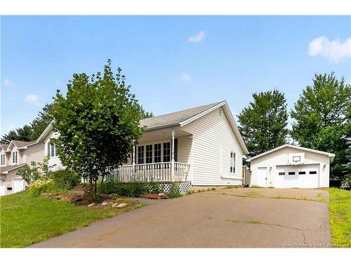 49 Goldsboro Ave, Riverview, NB 
