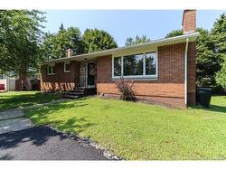 105 Longbow PL  Quispamsis, NB E2E 1S2