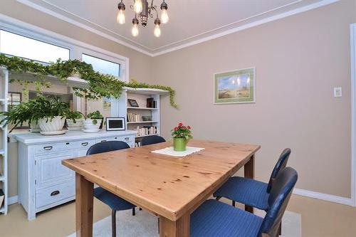 52 Vanscoy Rd, Winnipeg, MB - Indoor Photo Showing Dining Room