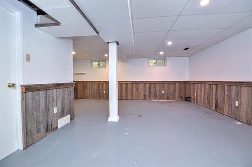 52 Vanscoy Rd, Winnipeg, MB - Indoor
