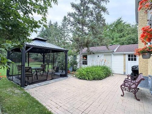 52 Vanscoy Rd, Winnipeg, MB - Outdoor With Deck Patio Veranda
