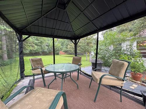 52 Vanscoy Rd, Winnipeg, MB - Outdoor With Deck Patio Veranda With Exterior