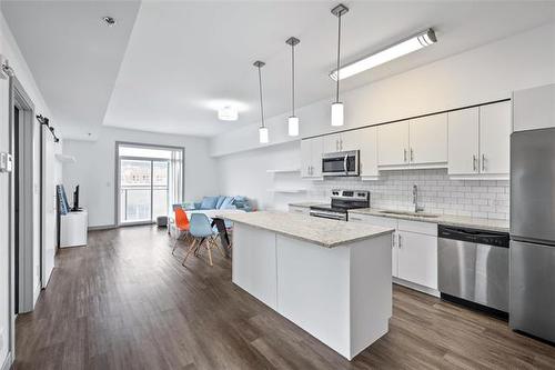 301-247 River Ave, Winnipeg, MB - Indoor Photo Showing Kitchen With Stainless Steel Kitchen With Double Sink With Upgraded Kitchen