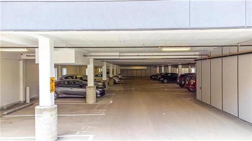 301-247 River Ave, Winnipeg, MB - Indoor Photo Showing Garage