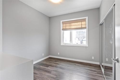 301-247 River Ave, Winnipeg, MB - Indoor Photo Showing Other Room