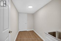 office/flex room - 
