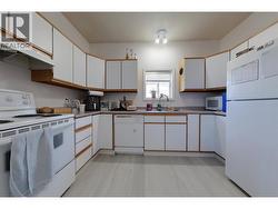 Unit 1 kitchen - 