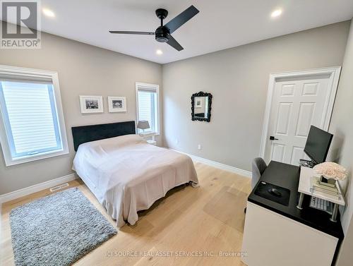 183 Ambrous Crescent, Guelph, ON - Indoor Photo Showing Bedroom