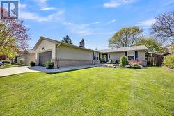 27 BARTLETT CRESCENT  London South (South M), ON N6K 1W3