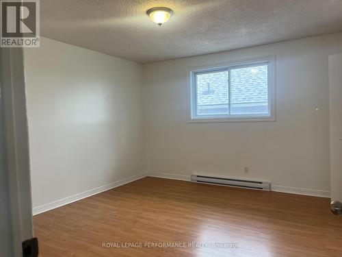 1702 Russell Road, Ottawa, ON - Indoor Photo Showing Other Room