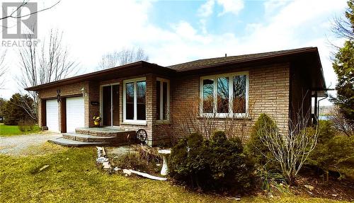 12 Rainbow Trail, Mindemoya, ON - Outdoor