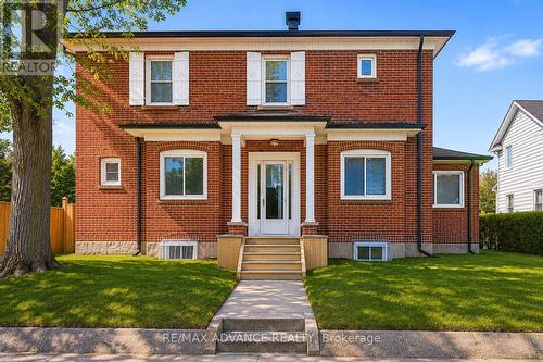 33 Castlefield Avenue, Toronto, ON - Outdoor