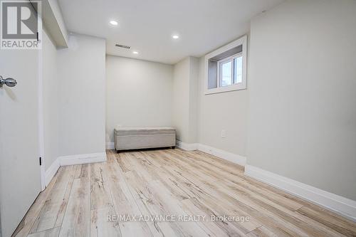 33 Castlefield Avenue, Toronto, ON - Indoor Photo Showing Other Room