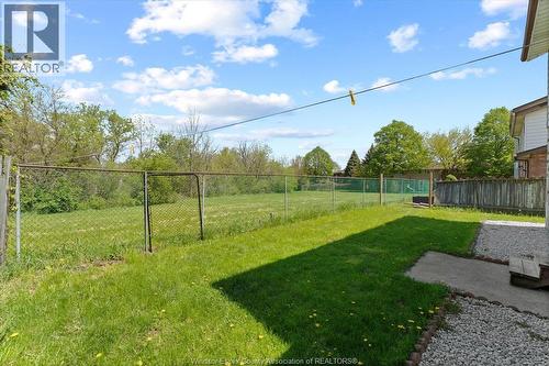 8020 Molnar, Windsor, ON - Outdoor