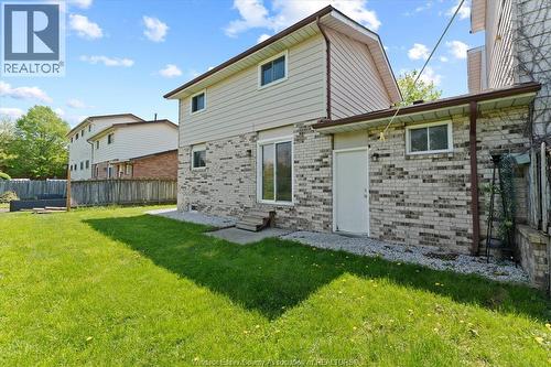 8020 Molnar, Windsor, ON - Outdoor