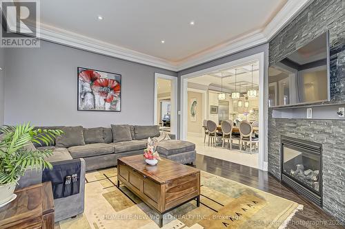 29 Threadneedle Crescent, Toronto, ON - Indoor Photo Showing Living Room With Fireplace