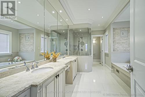 29 Threadneedle Crescent, Toronto, ON - Indoor Photo Showing Bathroom