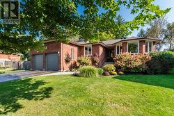 99 PEEL STREET Penetanguishene, ON L9M 1C3