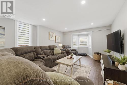 128 Eldon Street, Goderich (Goderich (Town)), ON - Indoor Photo Showing Living Room