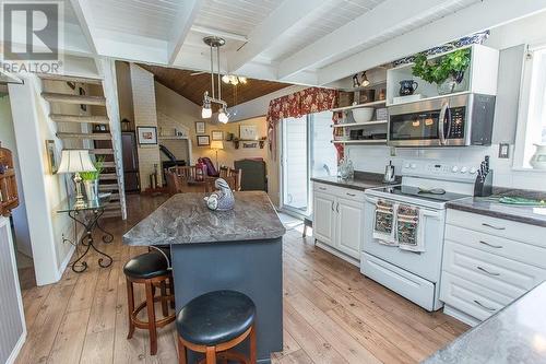 126 Waltonen Rd|Plummer Additional Township, Bruce Mines, ON - Indoor Photo Showing Kitchen