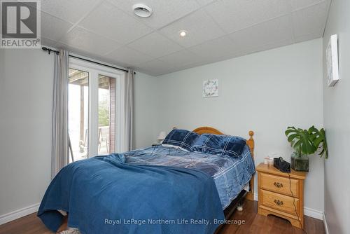 1055E Argo Run, Mattawan, ON - Indoor Photo Showing Bedroom