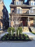 #2 MAIN - 33 DUPONT STREET Toronto, ON M5R 1V3