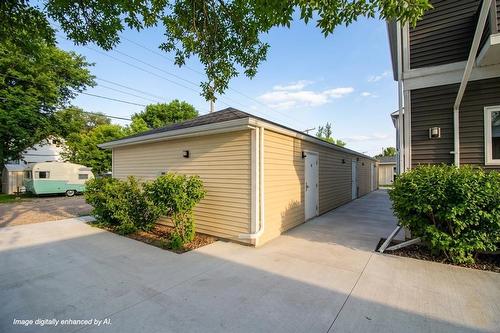 2 455 Pandora Avenue W, Winnipeg, MB 