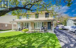 10 MEADOW WOODS CRESCENT  Kitchener, ON N2N 1S5