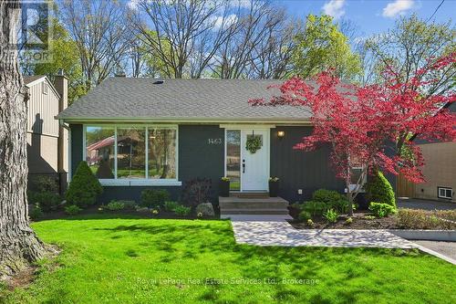 1463 AUGUSTINE DRIVE  Burlington (Mountainside), ON L7P 2N1