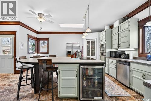 1037 Chestnut Avenue, Moose Jaw, SK - Indoor