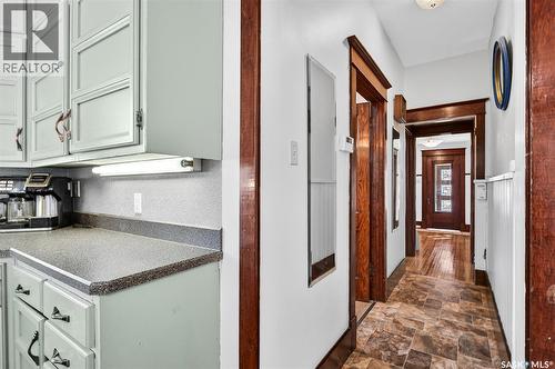 1037 Chestnut Avenue, Moose Jaw, SK - Indoor